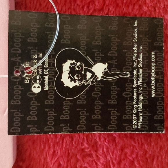 Betty Boop Brand New with tag attached Christmas Door Knocker - Picture 5 of 5